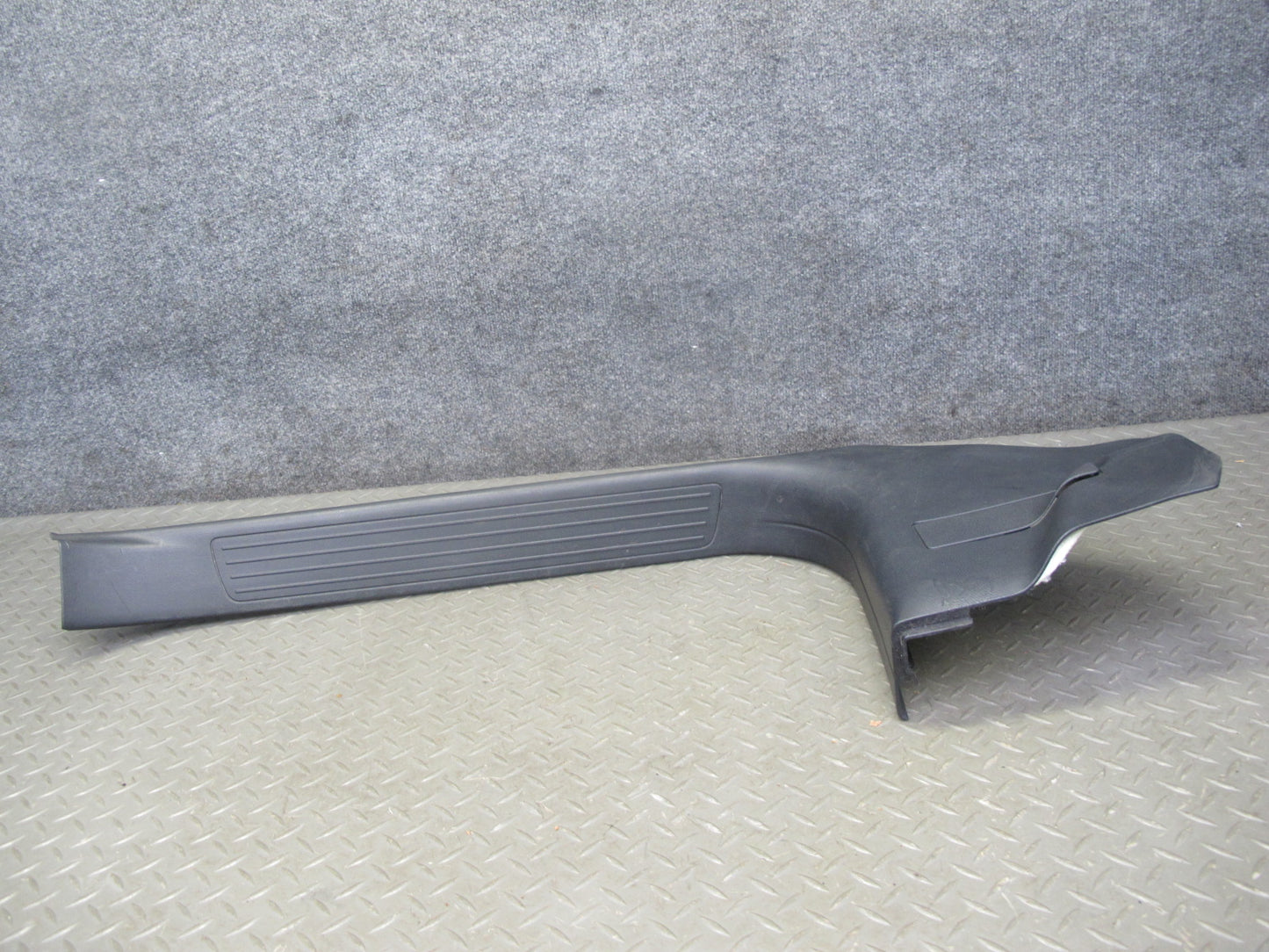 12-15 Mercedes W166 ML Front Left & Right Door Scuff Sill Plate Trim Set OEM