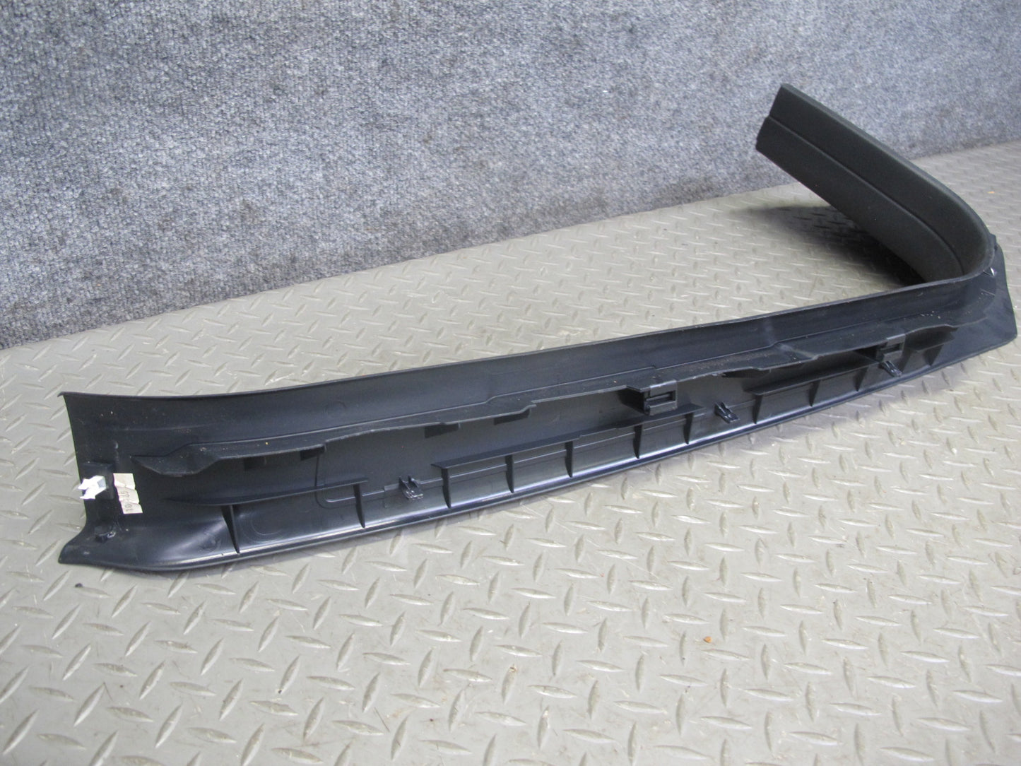 12-15 Mercedes W166 ML Front Left & Right Door Scuff Sill Plate Trim Set OEM