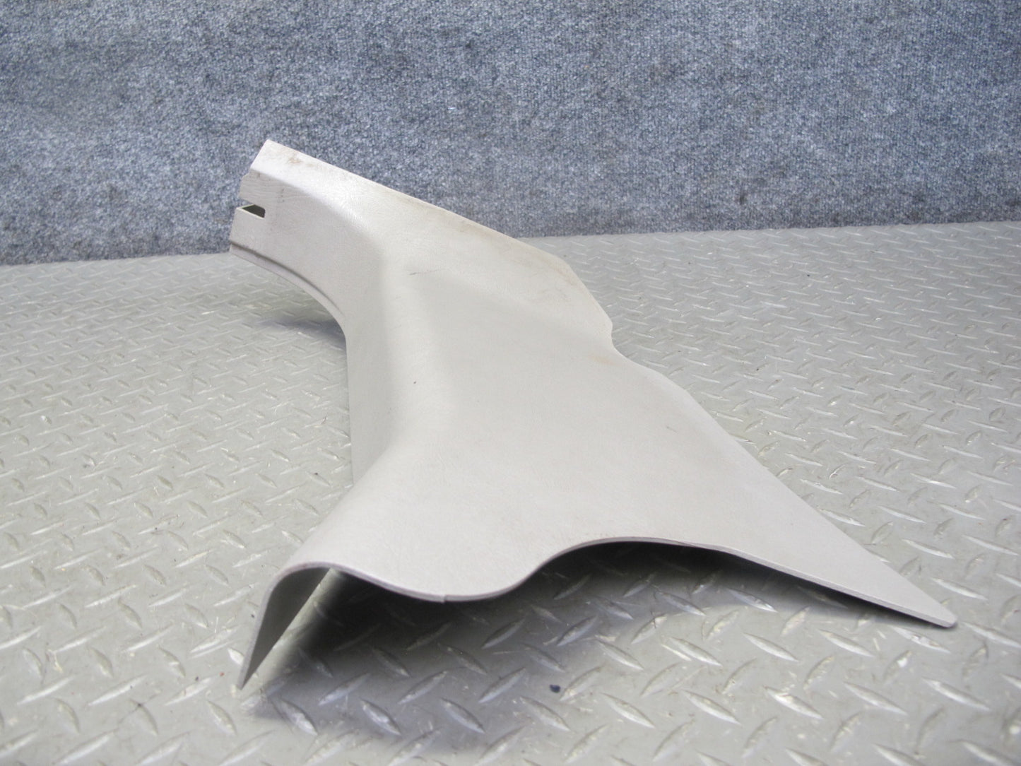 2003-2009 Hummer H2 Front Right & Left Side Lower Kick Trim Cover Panel Set