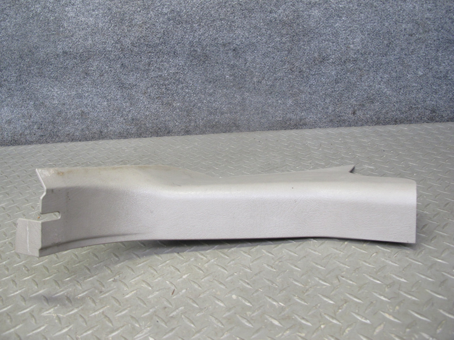 2003-2009 Hummer H2 Front Right & Left Side Lower Kick Trim Cover Panel Set
