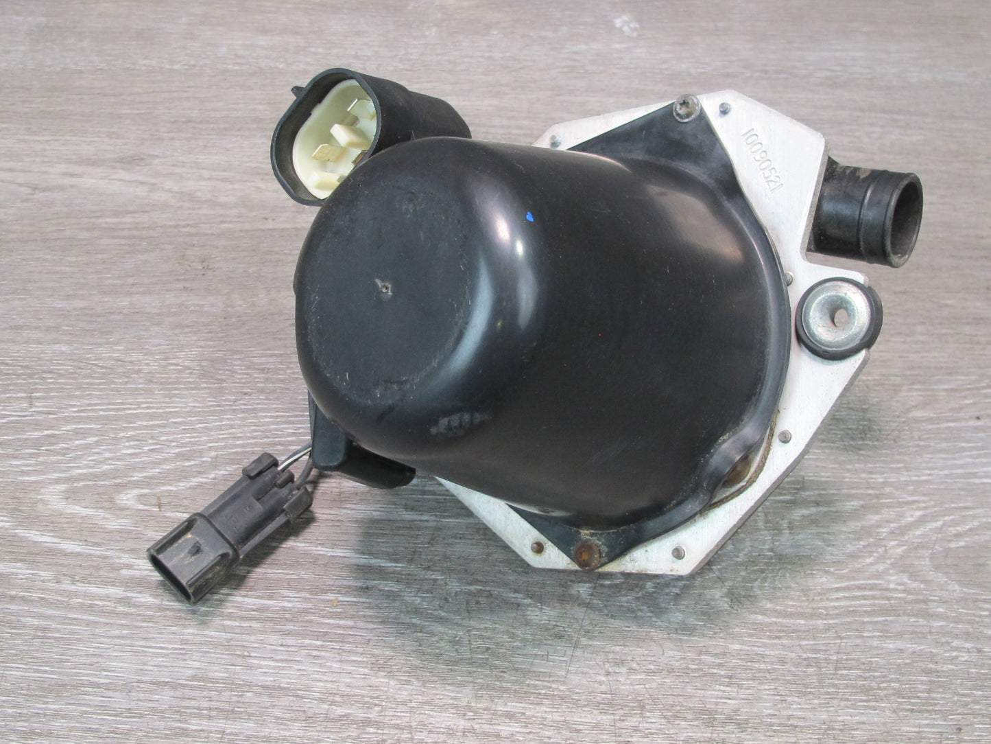92-93 Chevrolet Corvette C4 Secondary Air Injection Smog Pump w Relay OEM