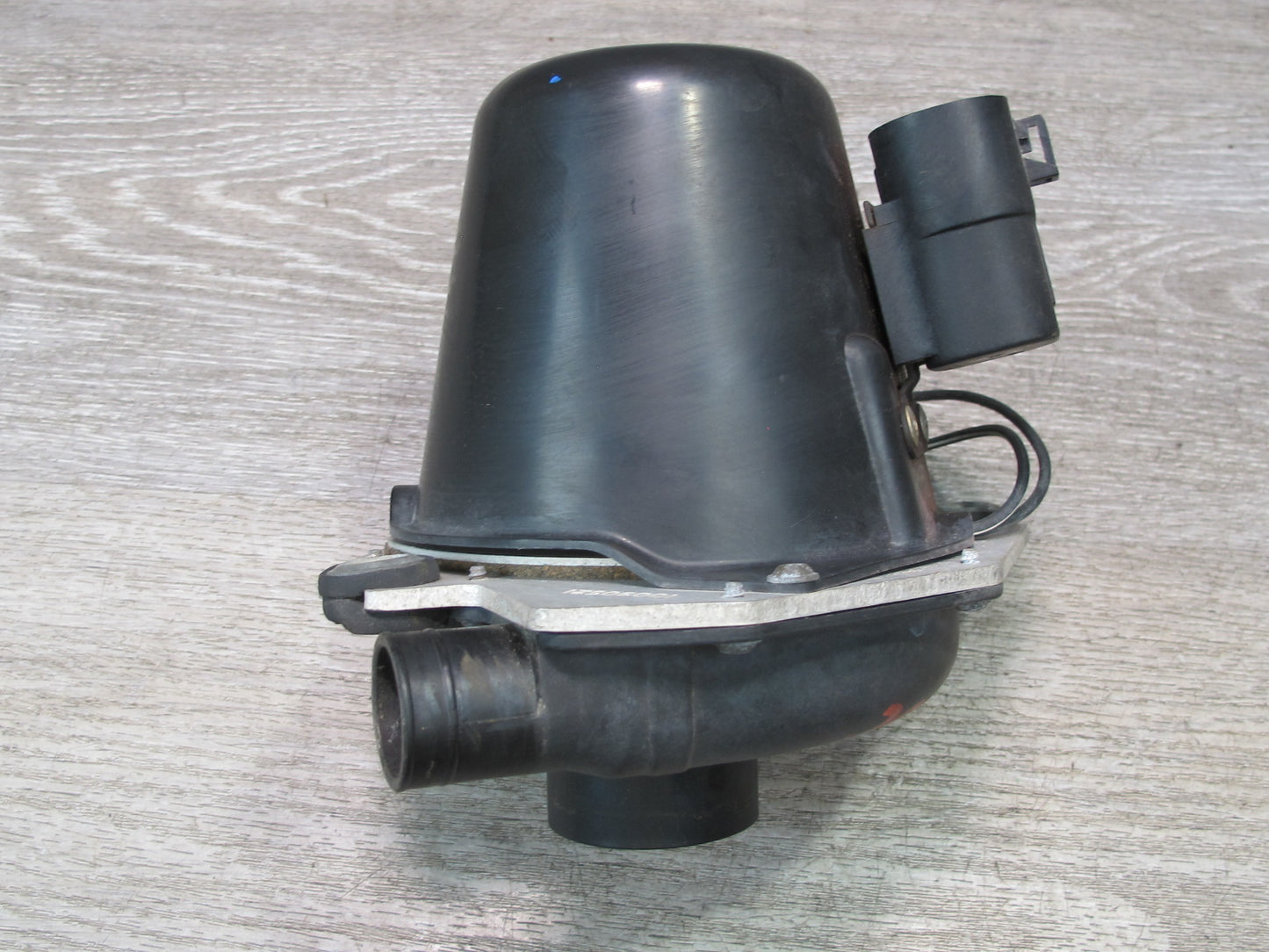 92-93 Chevrolet Corvette C4 Secondary Air Injection Smog Pump w Relay OEM