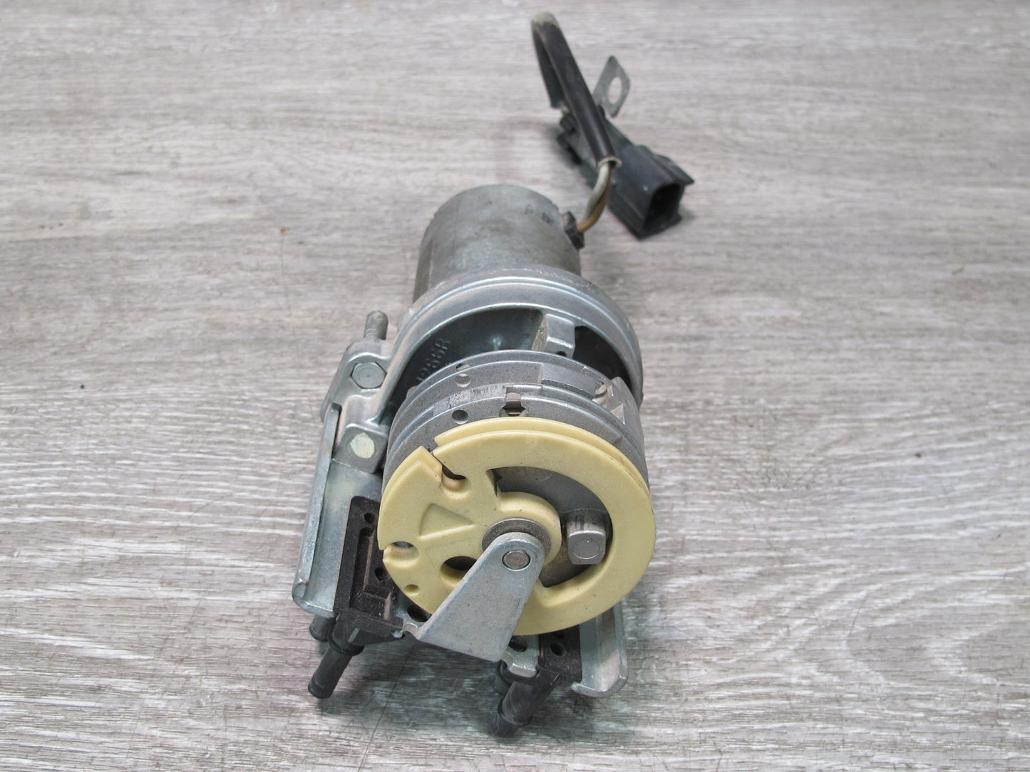 92-96 Chevrolet Corvette C4 Cruise Control ASR Adjuster Regulator Motor OEM