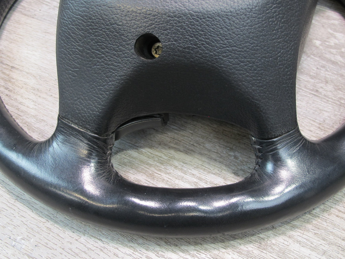 90-93 Chevrolet Corvette C4 4-SPOKE Leather Steering w Horn Buttons OEM