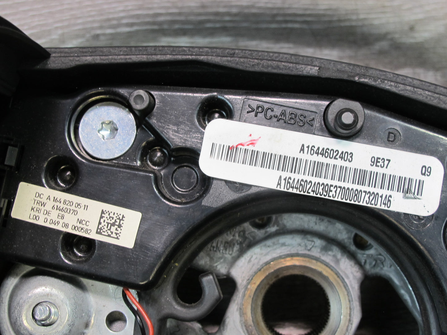 07-08 Mercedes W164 ML63 AMG Leather Multifunction Steering w Paddle Shifter OEM