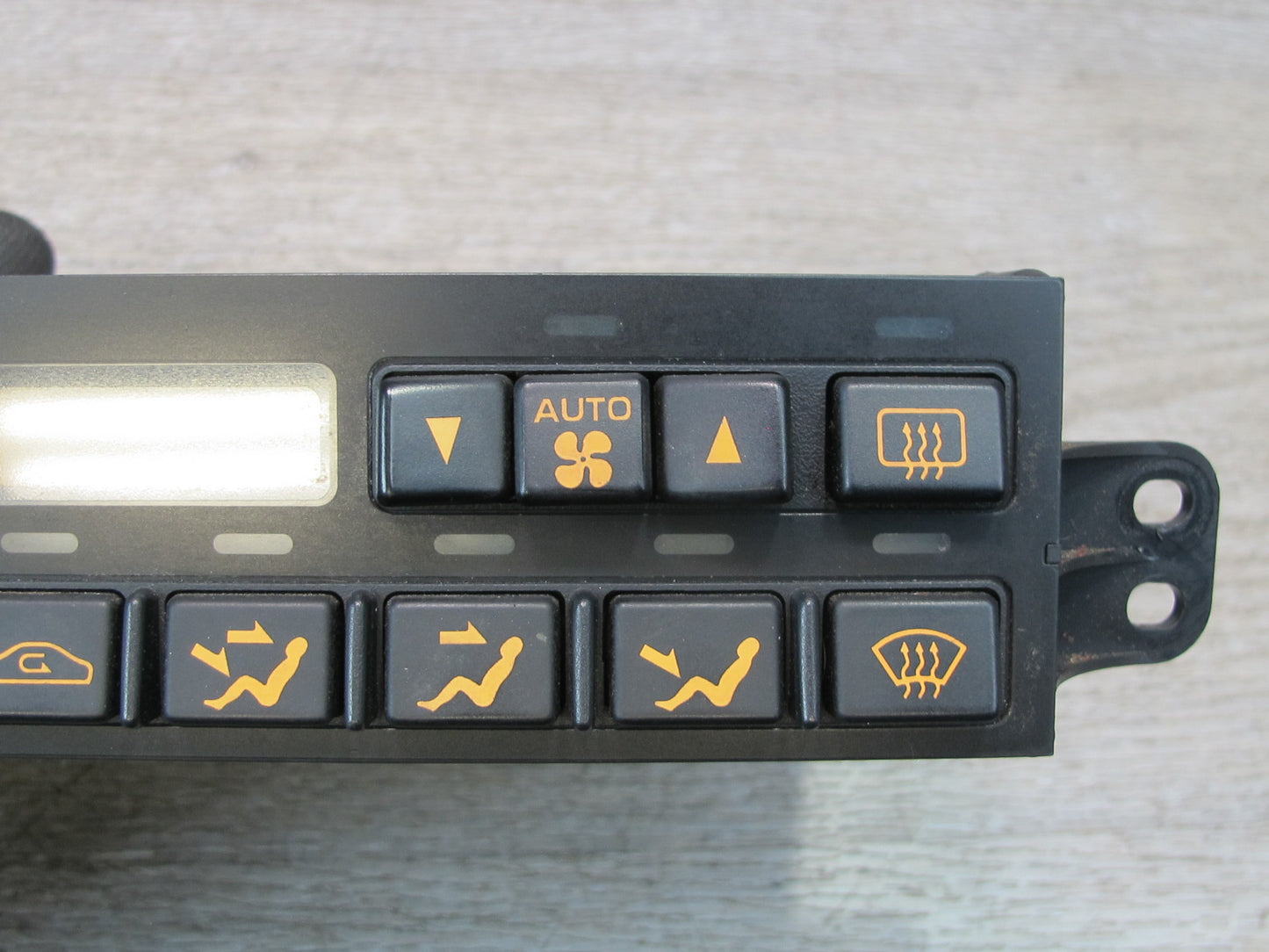 92-93 Chevrolet Corvette C4 A/C Heater Climate Control Switch Panel 16161731 OEM