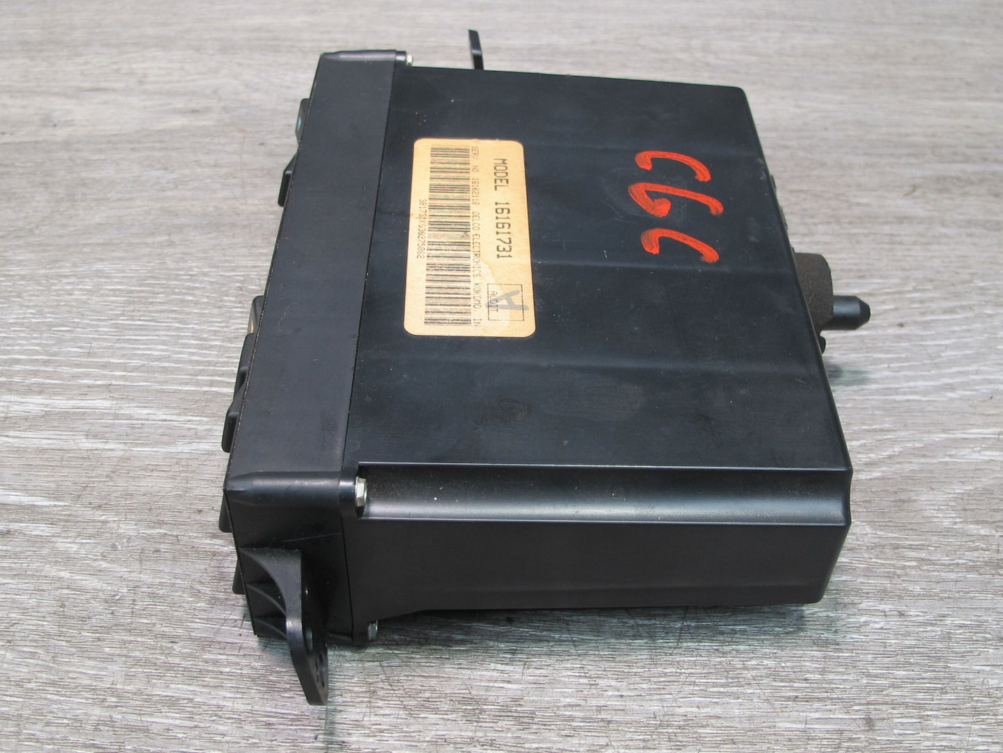 92-93 Chevrolet Corvette C4 A/C Heater Climate Control Switch Panel 16161731 OEM
