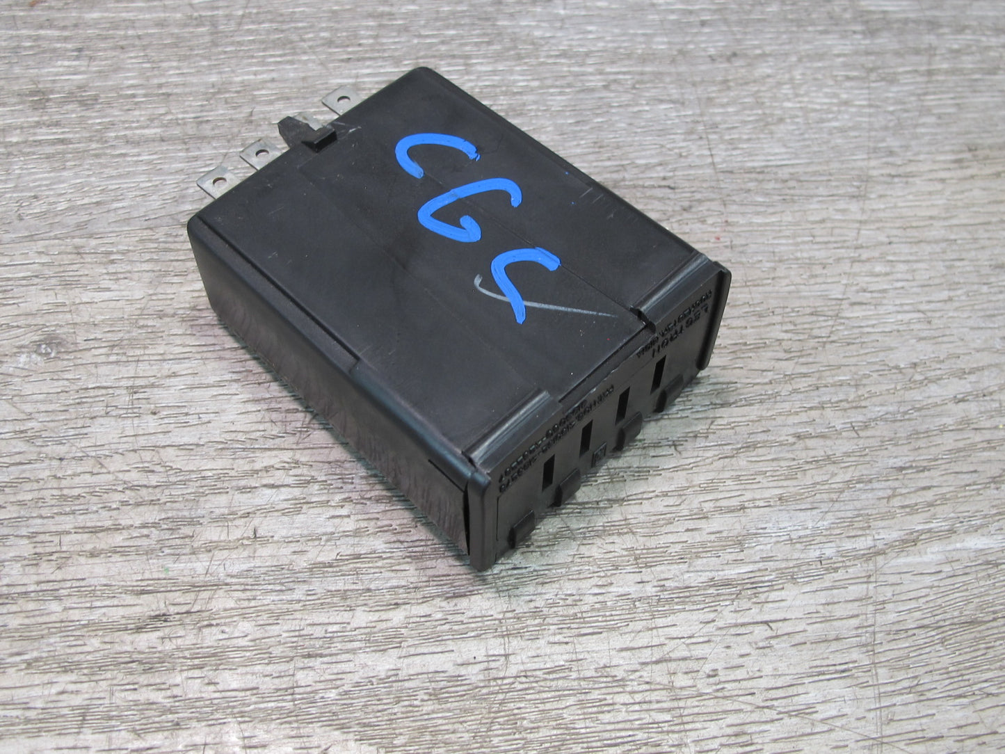 90-96 Chevrolet Corvette C4 Warning Alarm Buzzer Chime Module Relay OEM