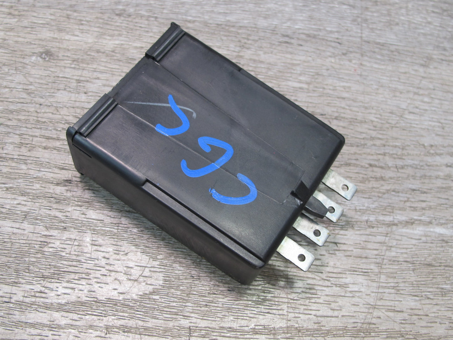 90-96 Chevrolet Corvette C4 Warning Alarm Buzzer Chime Module Relay OEM