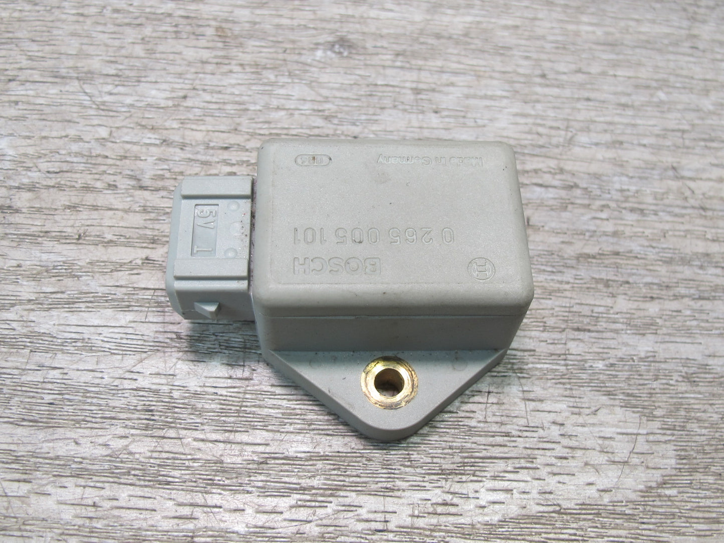 90-93 Chevrolet Corvette C4 Lateral Accelerator Sensor 0265005101 OEM