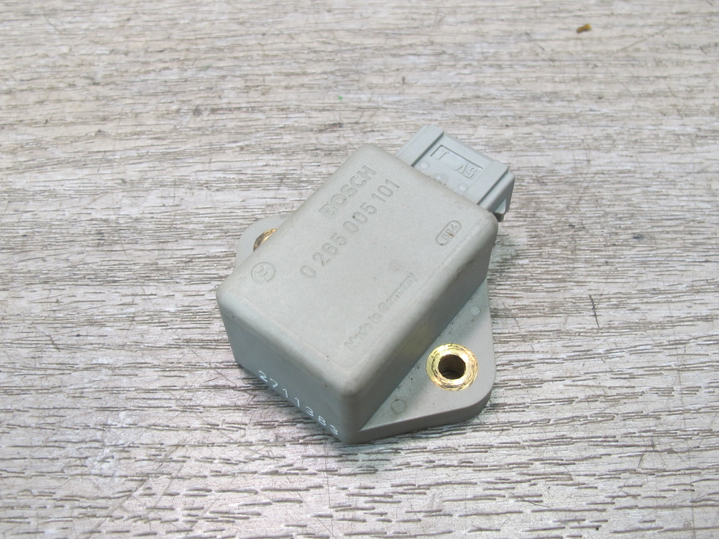 90-93 Chevrolet Corvette C4 Lateral Accelerator Sensor 0265005101 OEM