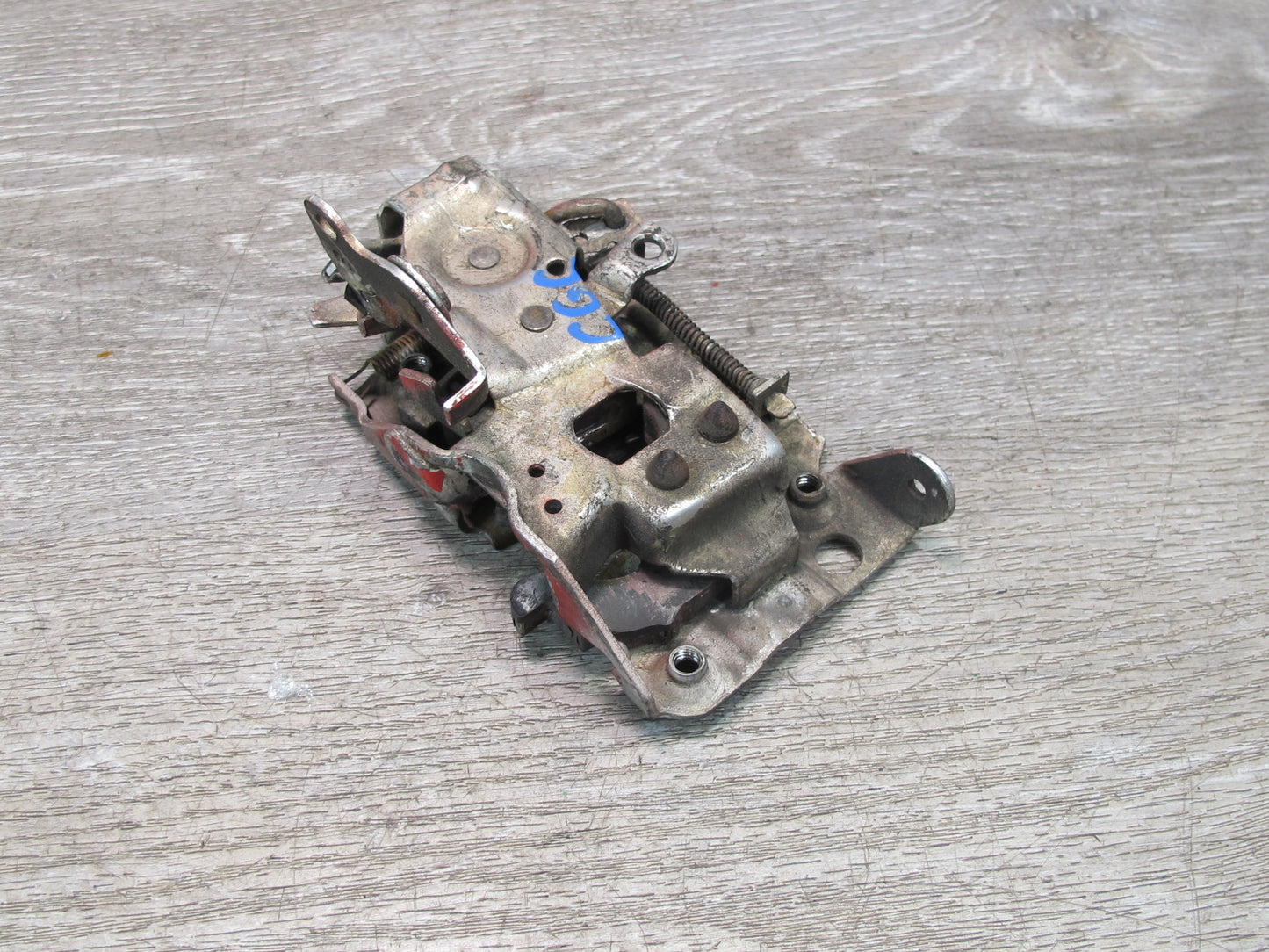 84-96 Chevrolet Corvette C4 Left Driver Door Lock Latch Assembly OEM