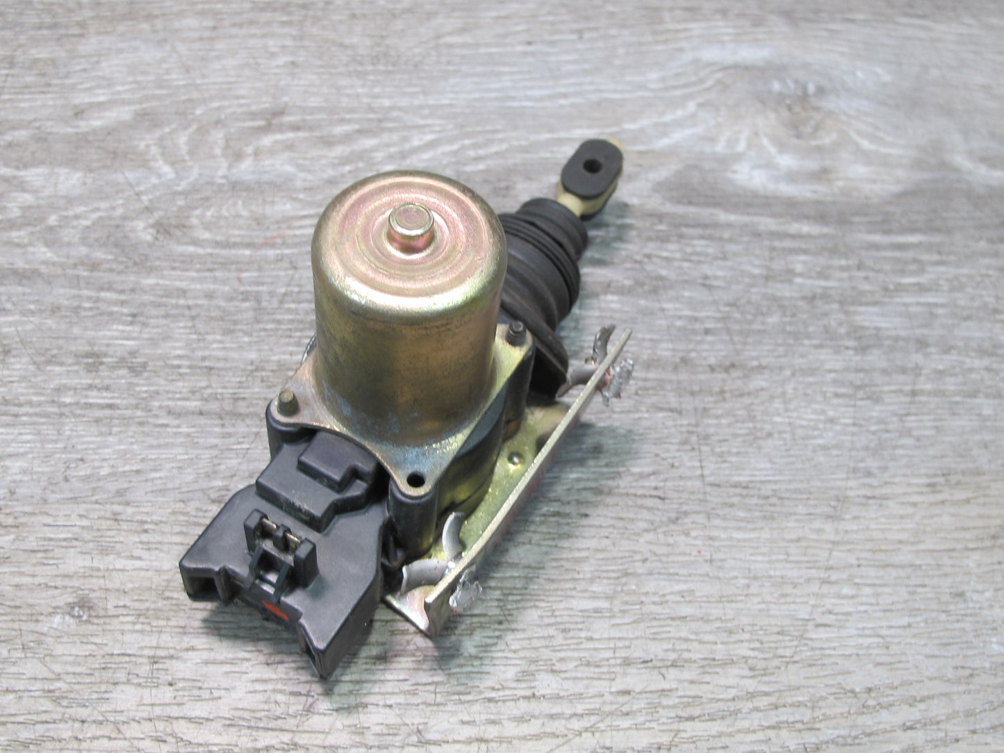 84-93 Chevrolet Corvette C4 Right Door Central Lock Actuator Motor OEM