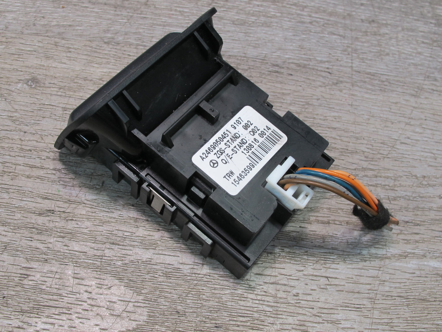 2012-2016 Mercedes R172 SLK Dash Park Parking Brake Switch A2469050451