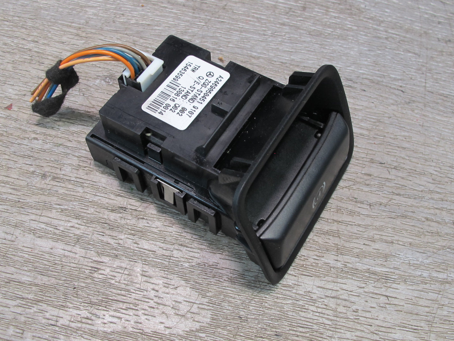 2012-2016 Mercedes R172 SLK Dash Park Parking Brake Switch A2469050451