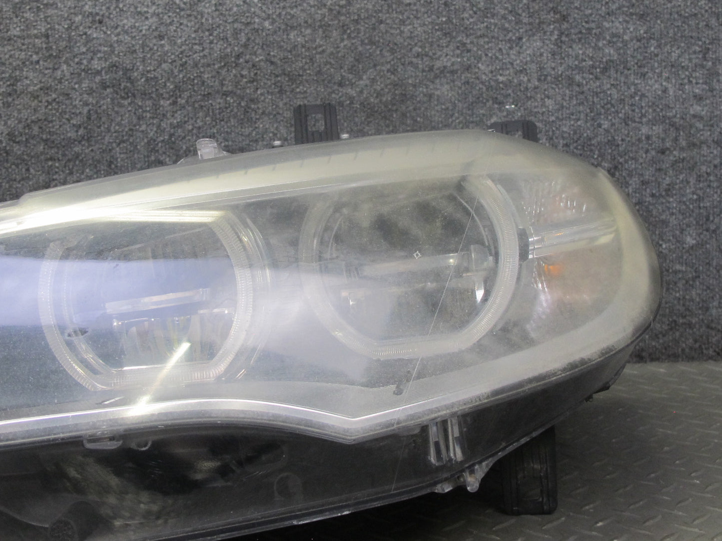 2013-2014 BMW E71 X6 Front Left LED Adaptive Headlight Lamp w Module