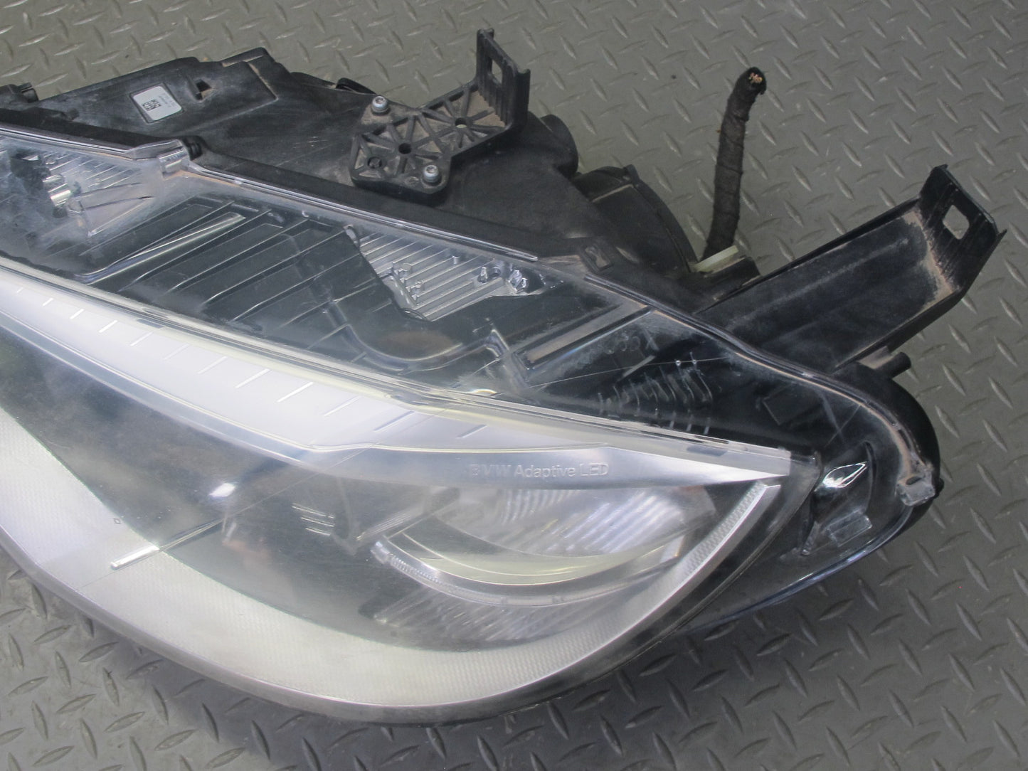 2013-2014 BMW E71 X6 Front Left LED Adaptive Headlight Lamp w Module