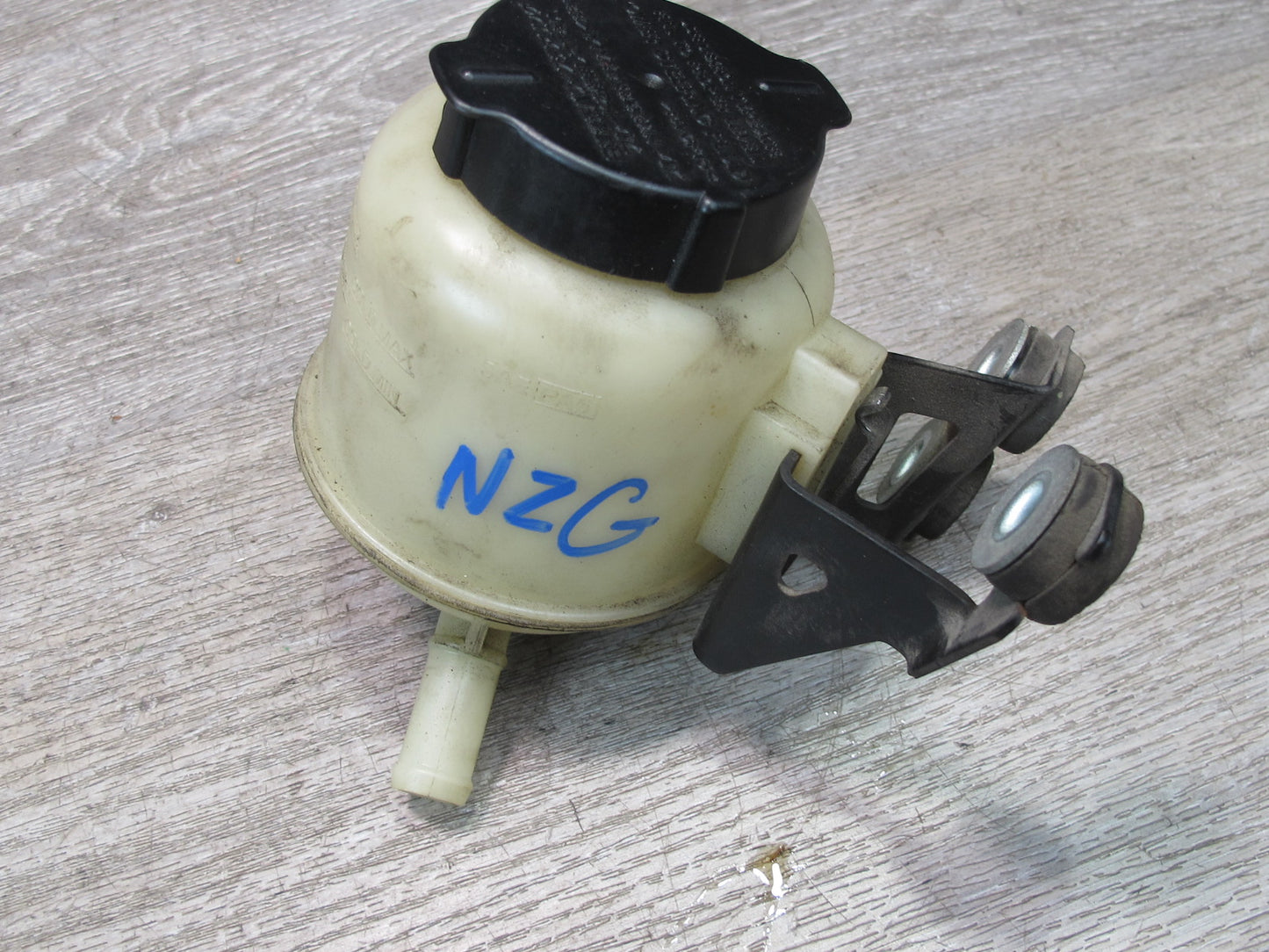 07-09 Nissan 350Z Z33 Convert Power Steering Fluid Reservoir Tank w Bracket OEM