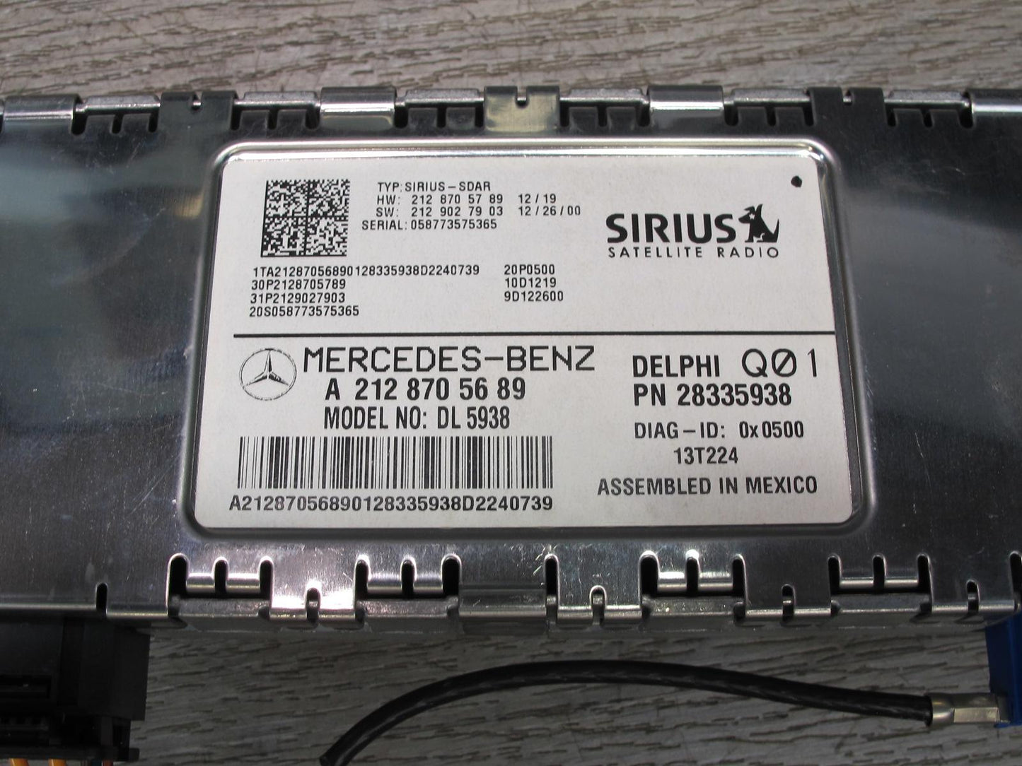 2012-2016 Mercedes R172 SLK Sirius Satellite Radio Receiver Control Module