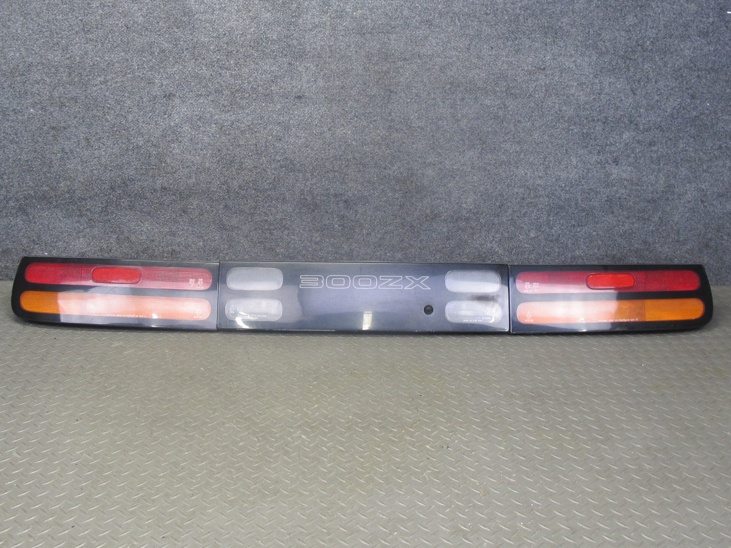 90-94 Nissan Z32 300ZX Rear Left Center Right Tail Light Lamp Set OEM