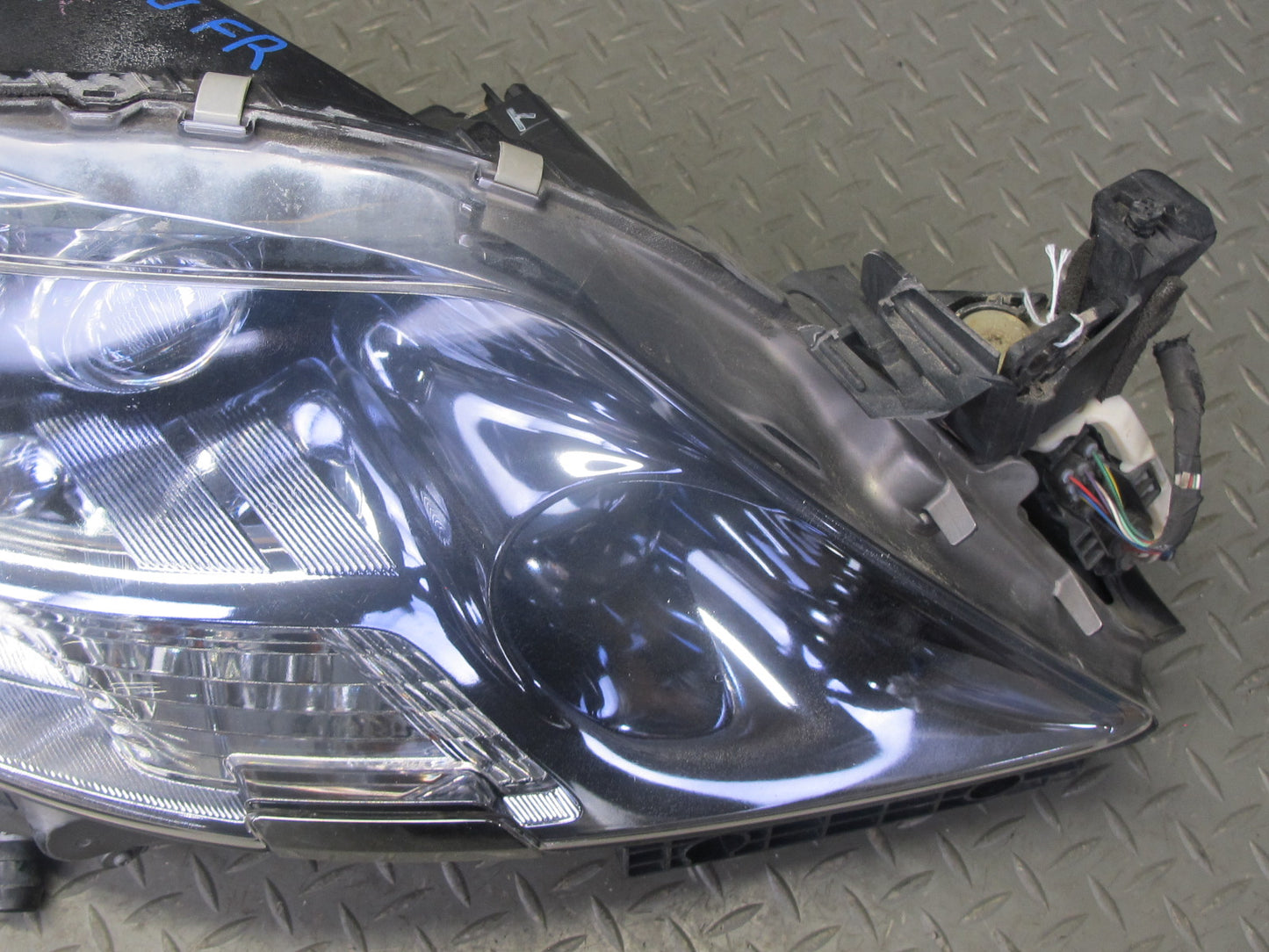08-09 Lexus UVF46 LS600h Front Right LED Headlight Lamp w Ballast OEM
