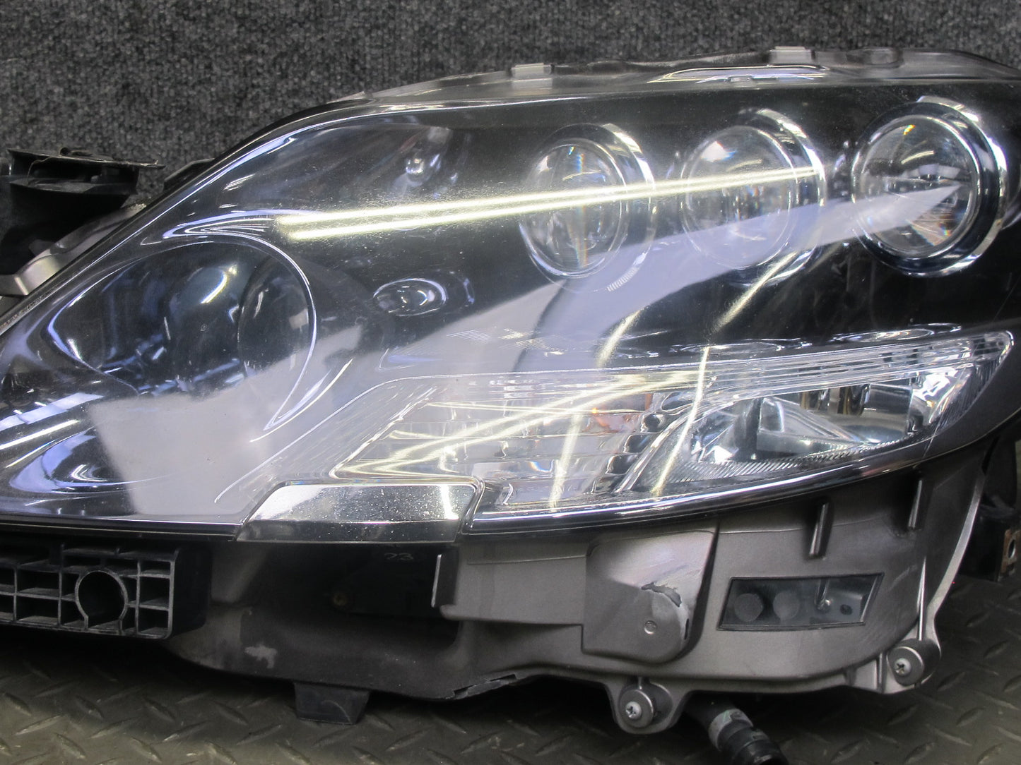 08-09 Lexus UVF46 LS600h Front Left LED Headlight Lamp w Ballast OEM