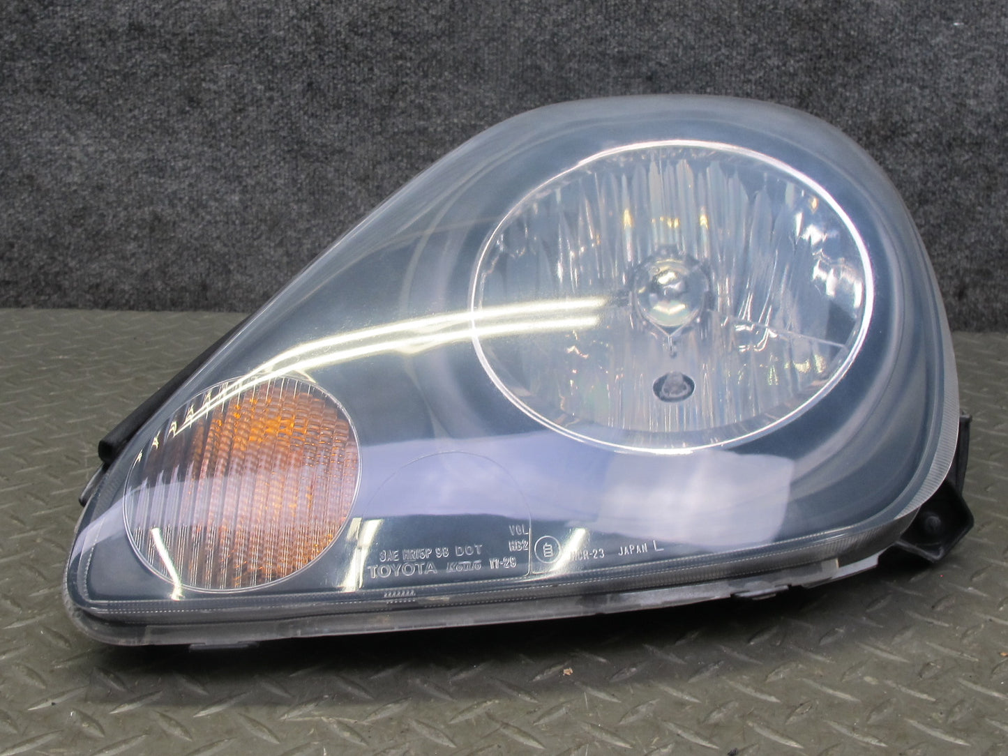 00-02 Toyota MR2 Spyder ZZW30L Front Left Halogen Headlight Lamp OEM