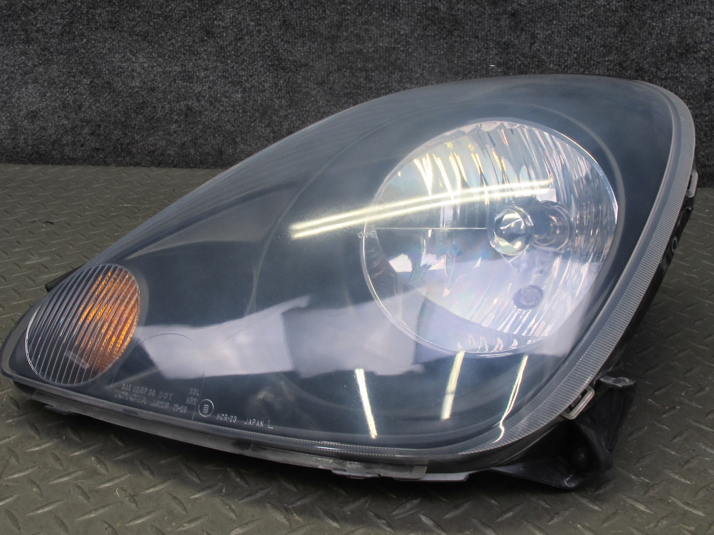 00-02 Toyota MR2 Spyder ZZW30L Front Left Halogen Headlight Lamp OEM