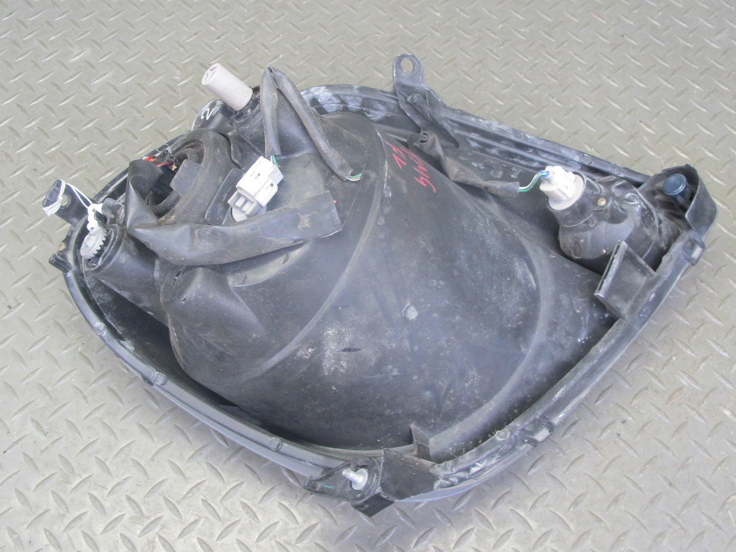 00-02 Toyota MR2 Spyder ZZW30L Front Left Halogen Headlight Lamp OEM