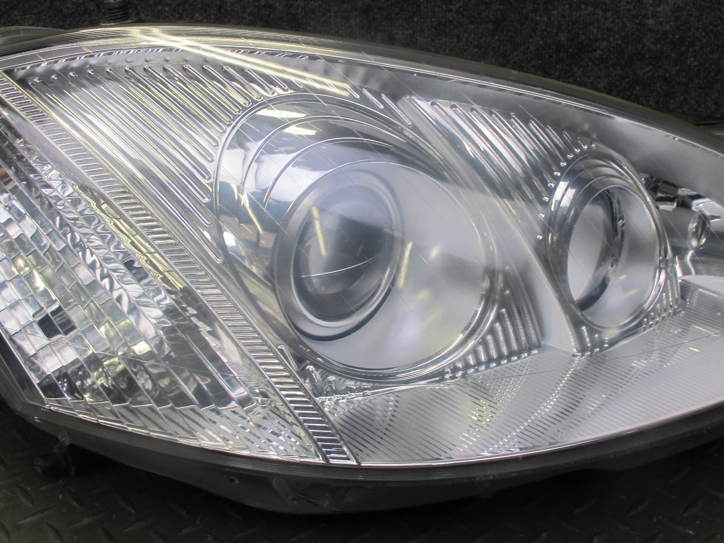 07-09 Mercedes W221 Front Right Adaptive Xenon Headlight Lamp Night Vision OEM