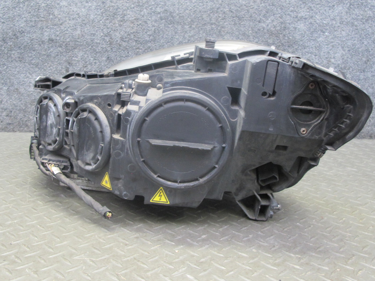 07-09 Mercedes W221 Front Right Adaptive Xenon Headlight Lamp Night Vision OEM