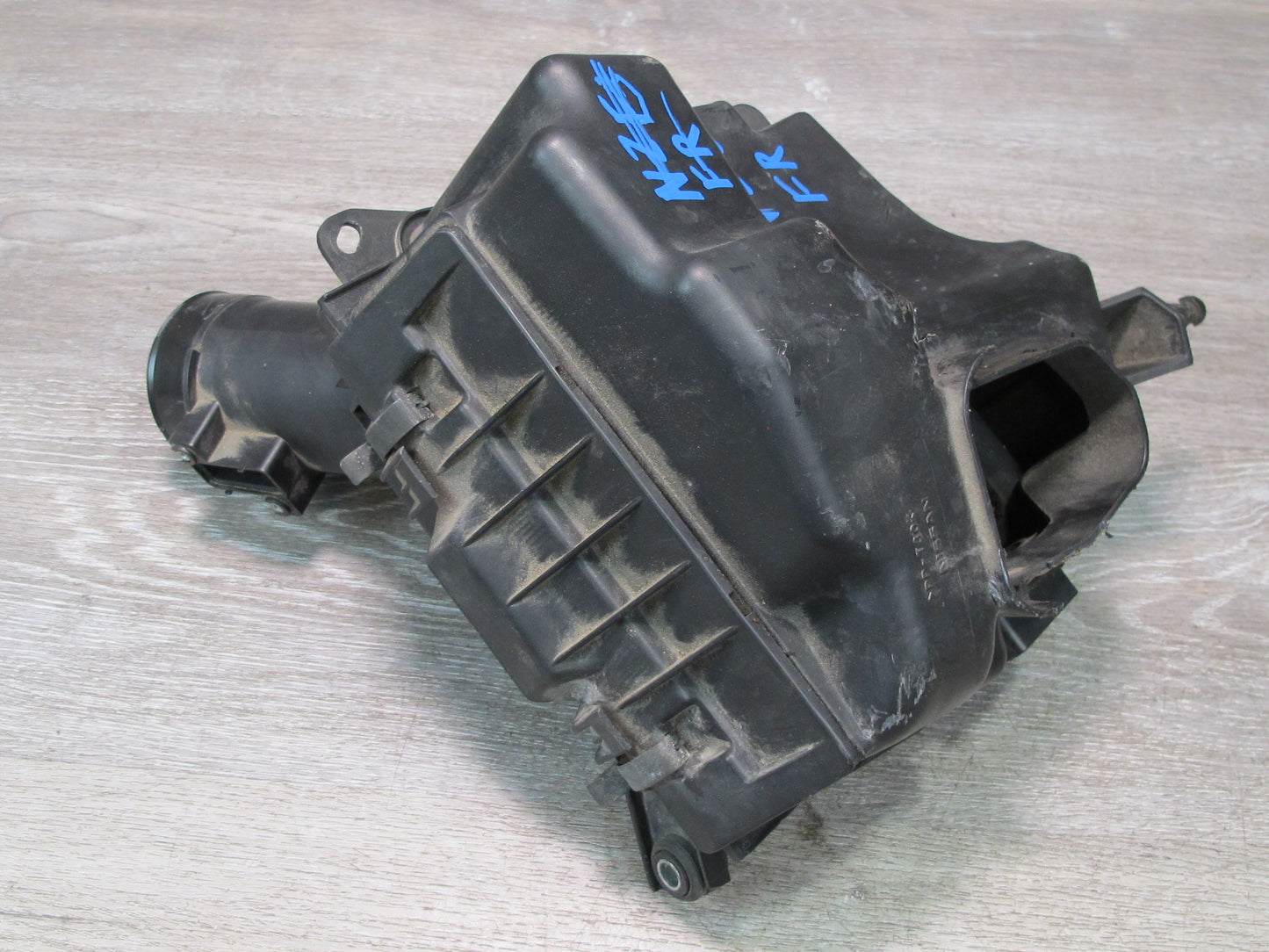 07-08 Nissan Z33 350Z VQ35HR Convertible Front Right Air Cleaner Filter Box OEM