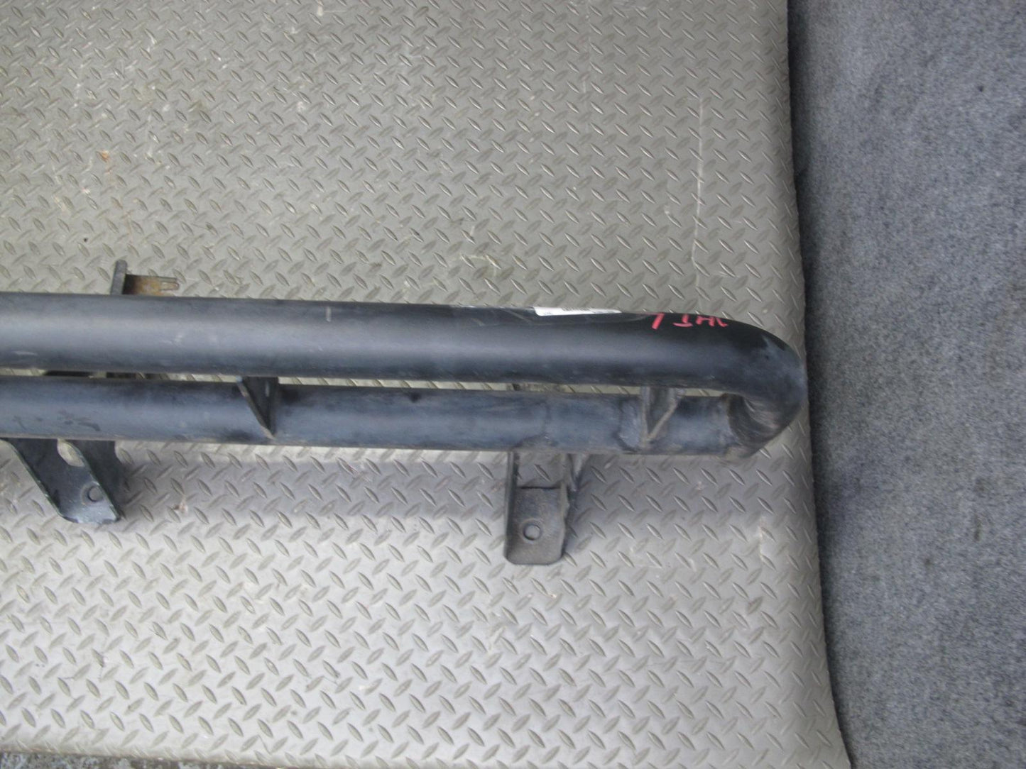 2003-2009 Hummer H2 Front Right Side Running Board Rocker Guard Shield