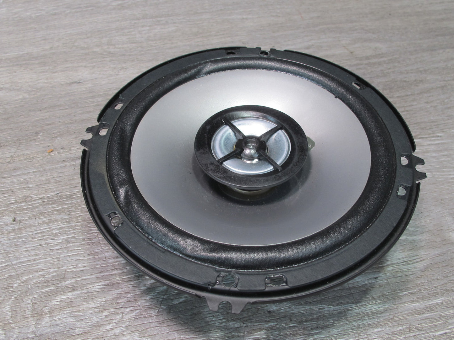 Set of 2 Sony Xplod 2WAY Speaker