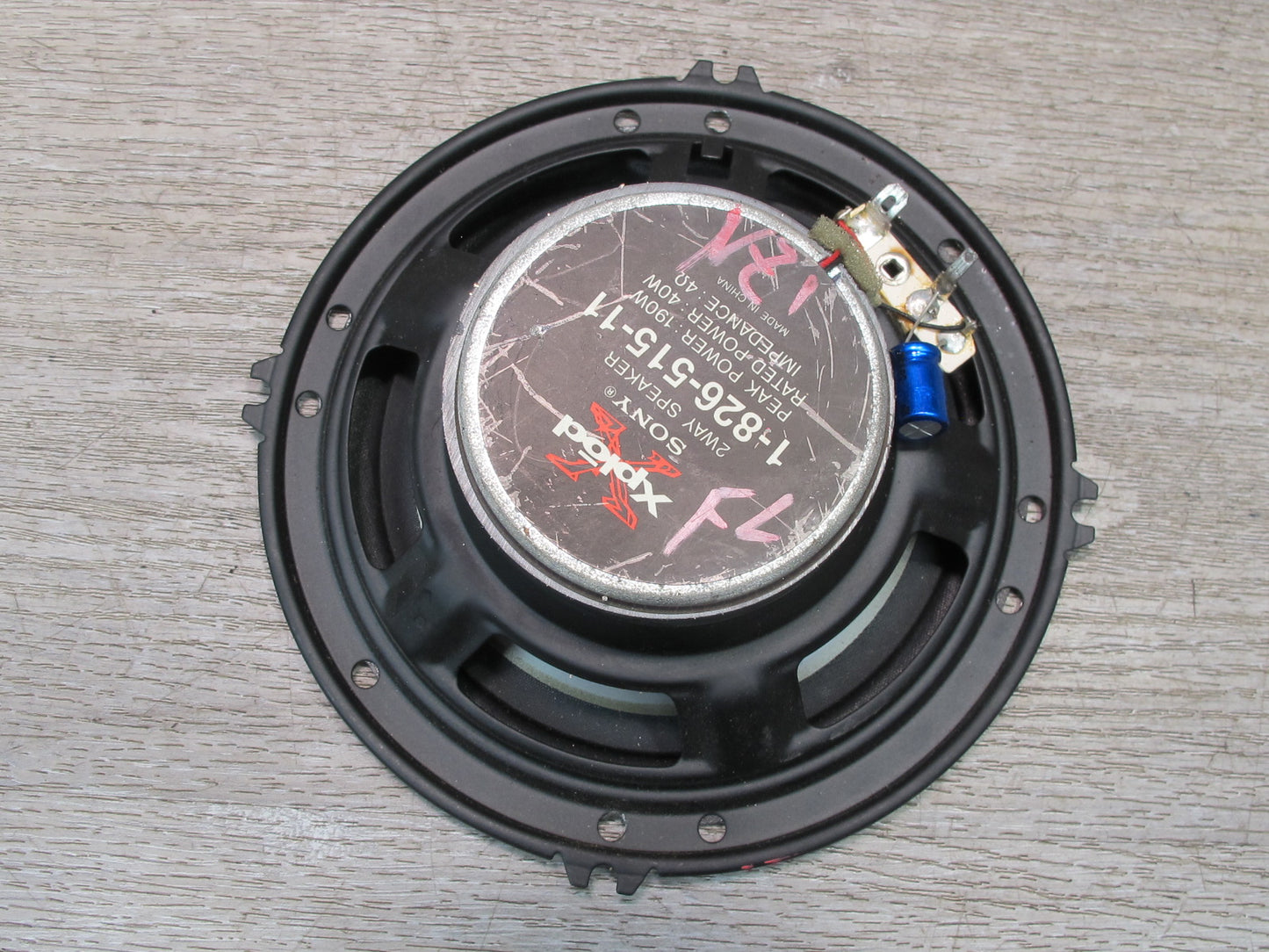 Set of 2 Sony Xplod 2WAY Speaker