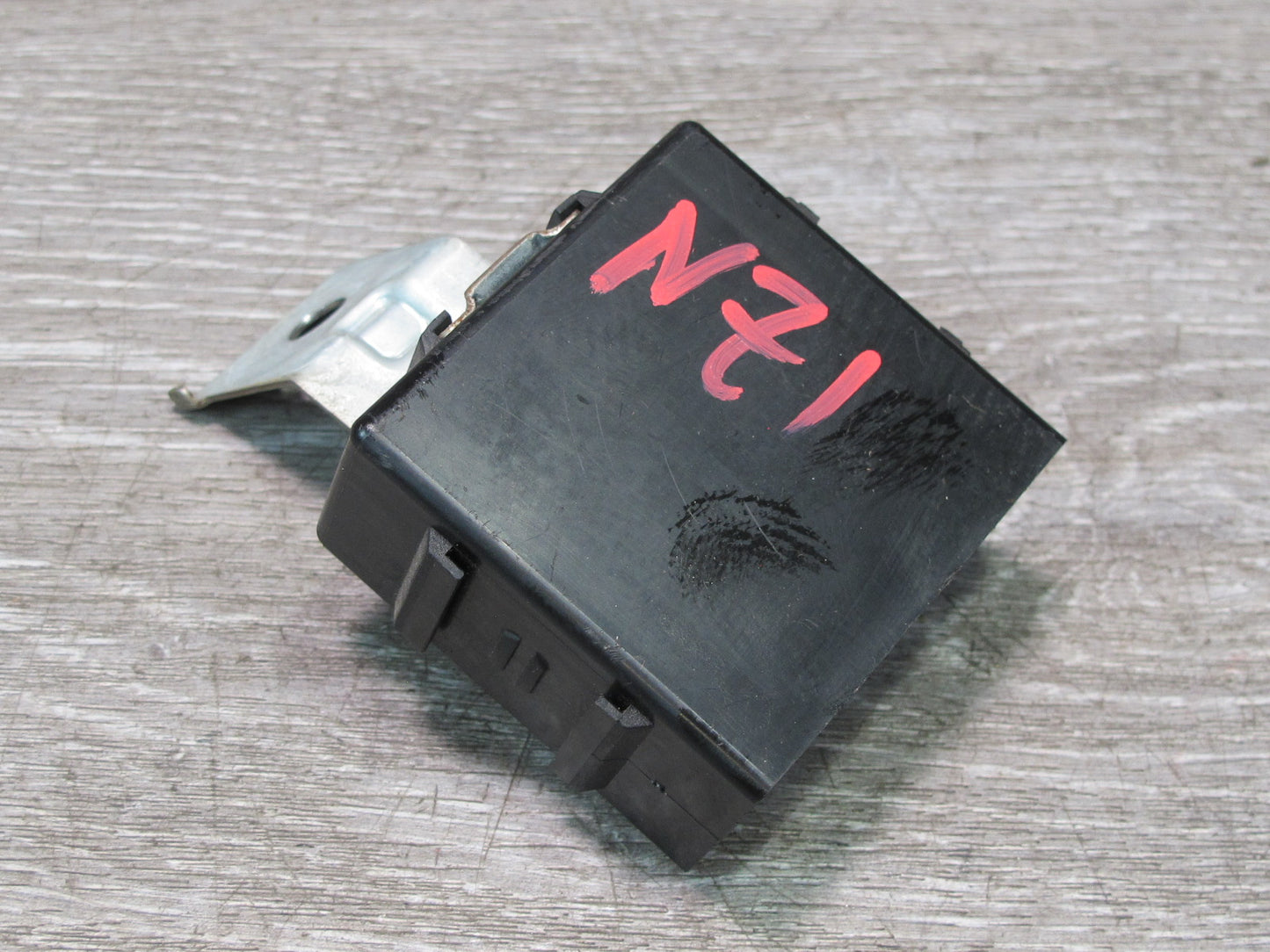 92-96 Nissan Z32 300ZX Transmission Shift Lock Control Module 28540-46P00 OEM