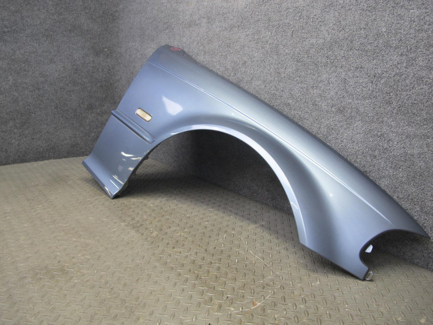 01-03 BMW E46 Coupe Convertible Front Right Fender Shell Cover Panel OEM