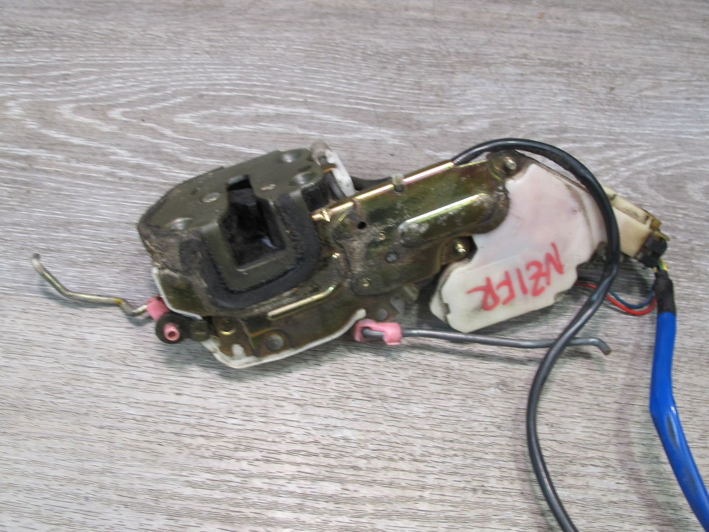 92-96 Nissan Z32 300ZX Right Door Lock Latch Actuator 8055045P00 OEM