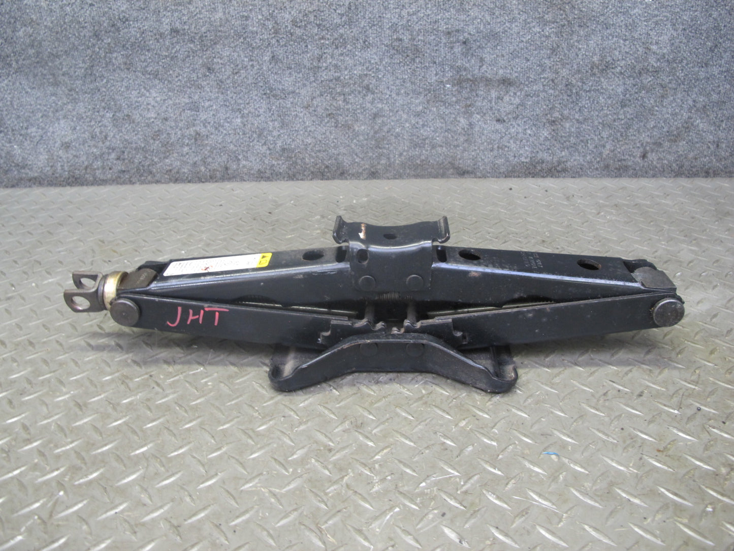 2003-2009 Hummer H2 Rear Spare Tire Emergency Lift Jack
