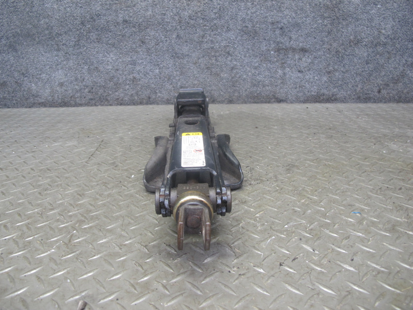 2003-2009 Hummer H2 Rear Spare Tire Emergency Lift Jack