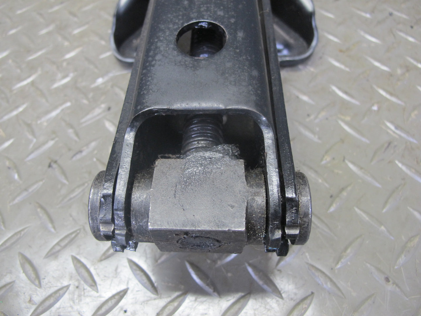 2003-2009 Hummer H2 Rear Spare Tire Emergency Lift Jack