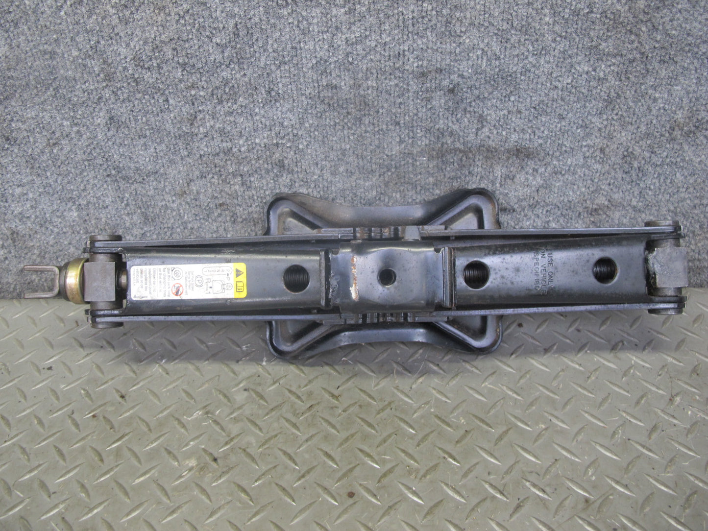 2003-2009 Hummer H2 Rear Spare Tire Emergency Lift Jack