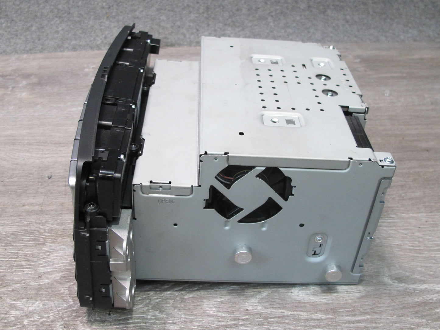 2012-2016 Mercedes R172 SLK Audio DVD CD Navigation Command Head Unit