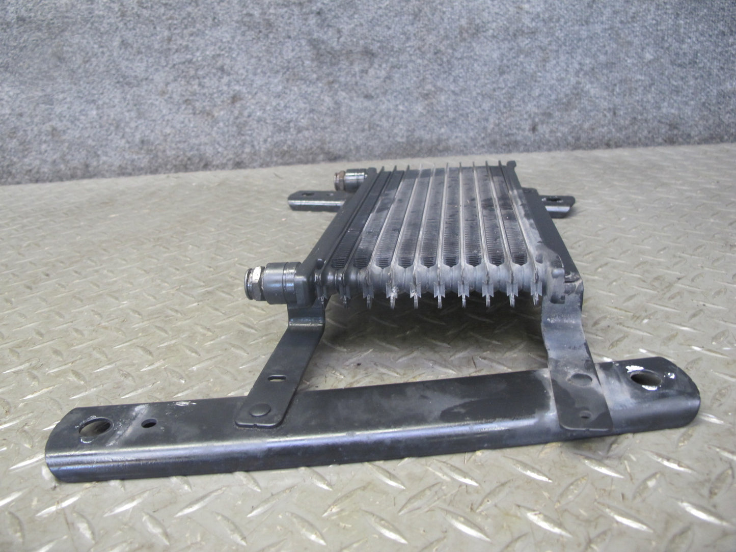 2003-2007 Hummer H2 6.0L Automatic Transmission Oil Fluid Cooler W/ Bracket