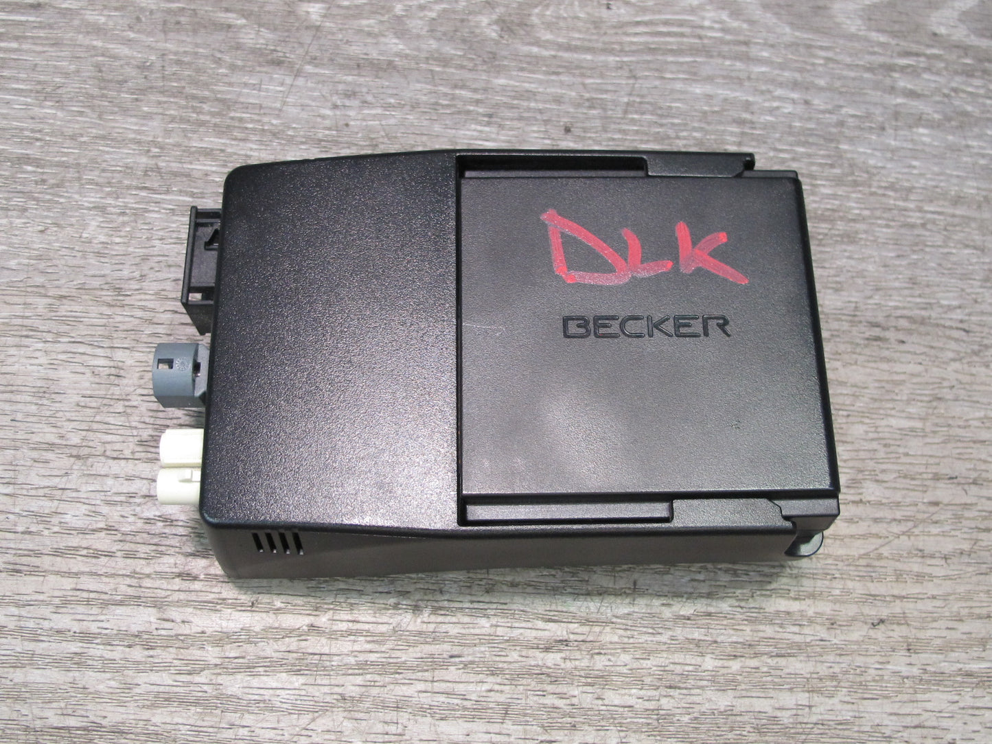 2012-2016 Mercedes R172 SLK Navigation Control Module W/ Bracket A1728100011