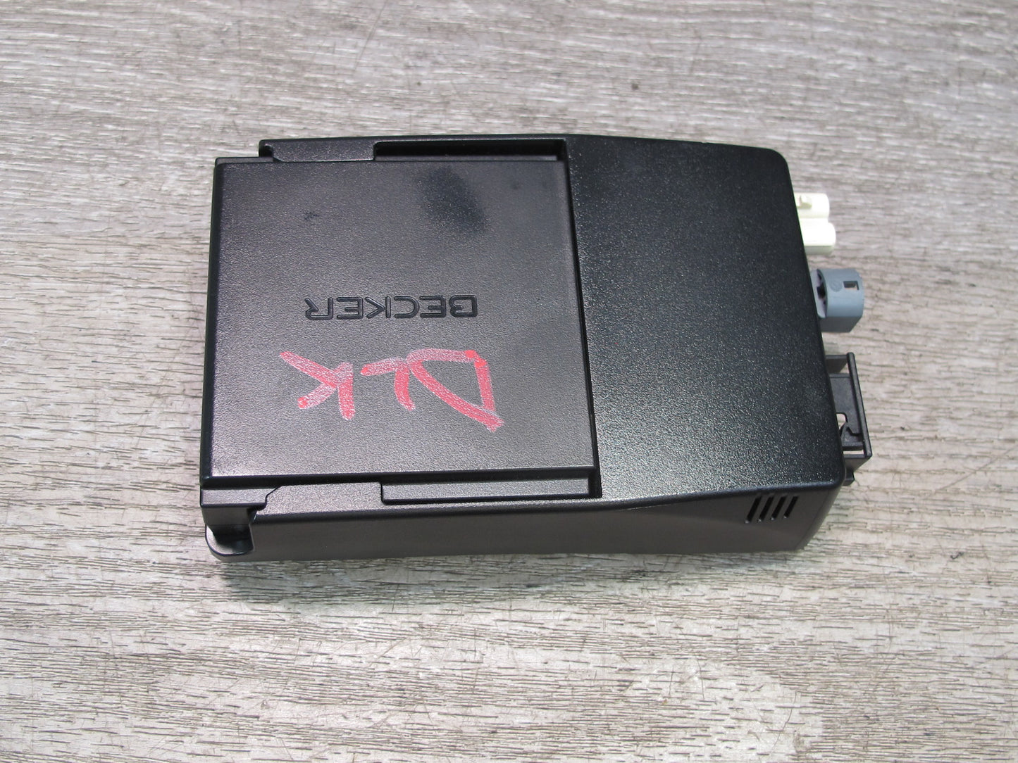 2012-2016 Mercedes R172 SLK Navigation Control Module W/ Bracket A1728100011