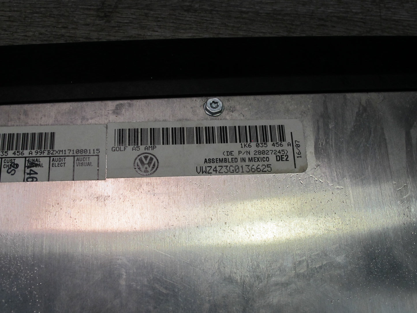 05-10 VW R32 GTI Jetta Rabbit Audio Stereo AMP Amplifier 1K6035456A OEM