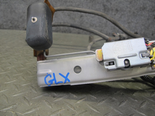 2003-2005 Lexus UZJ100L LX470 Gas Fuel Pump Sending Unit Assembly