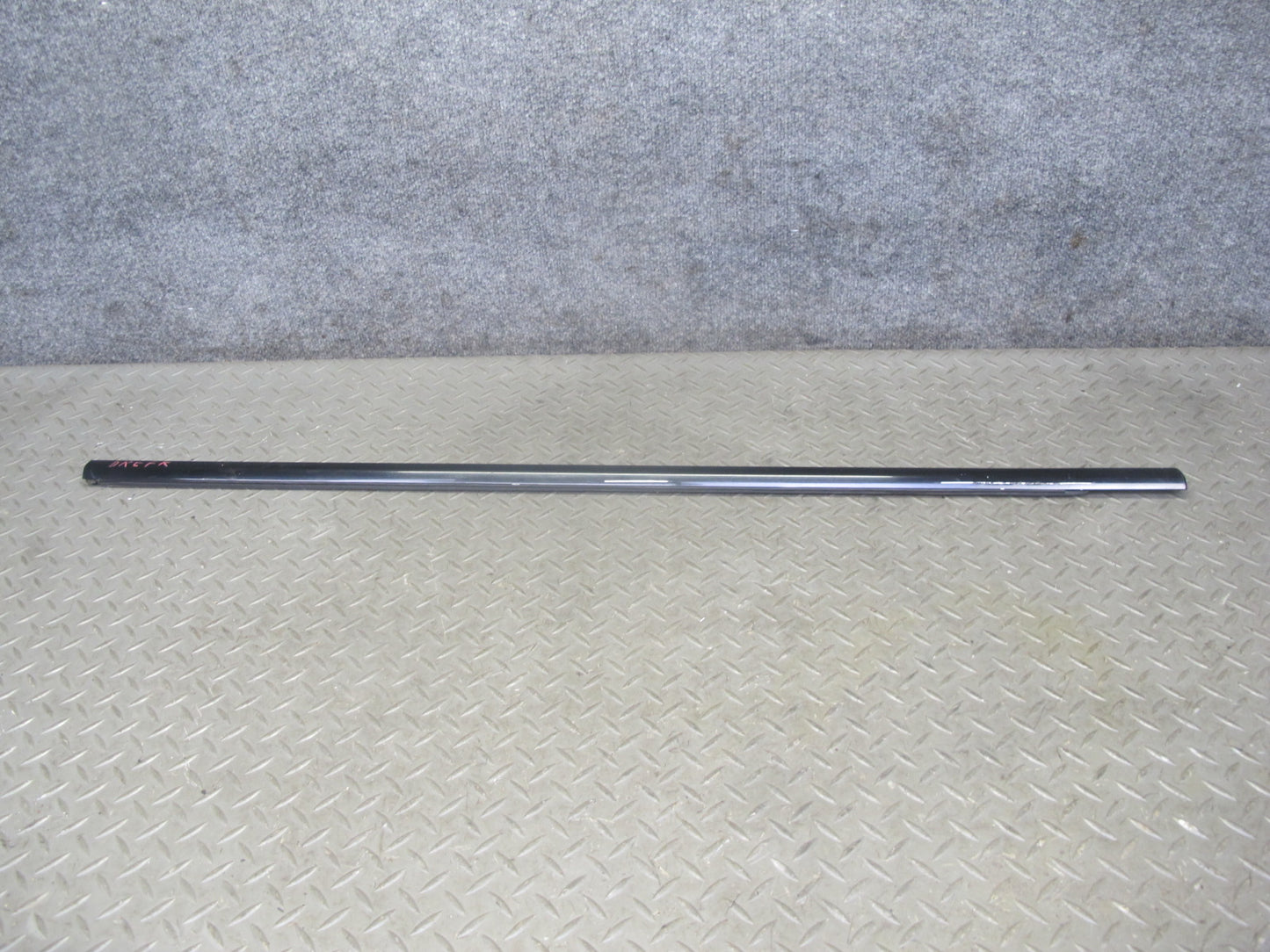 2012-2015 Range Rover Evoque L538 2DR Left & Right Door Window Trim Molding Set