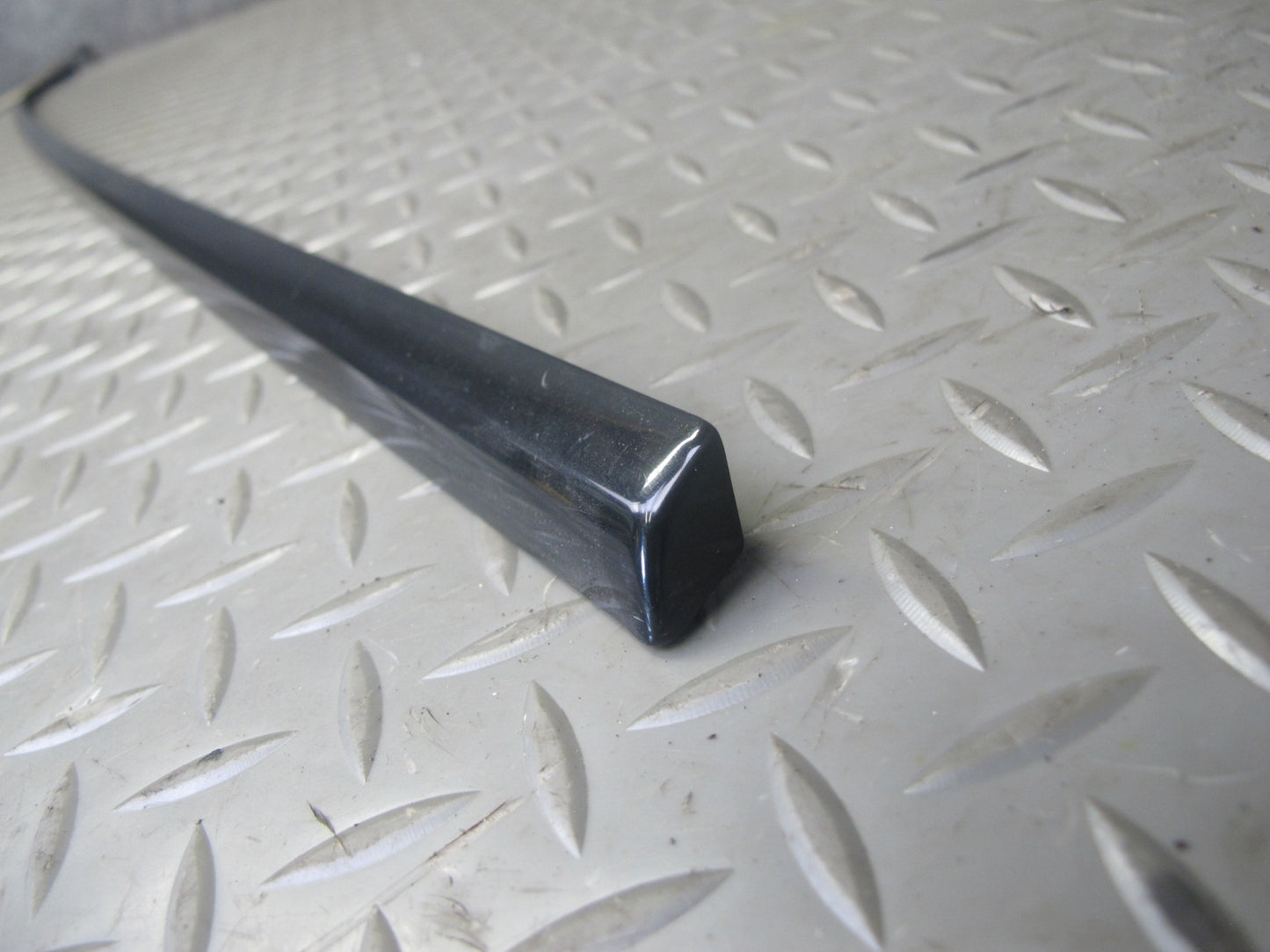 2012-2015 Range Rover Evoque L538 2DR Rear Quarter Window Trim Molding Set